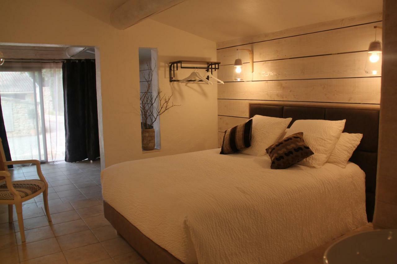 Le Hameau Fleur De Pierres , Chambre , Gite Et Table D'Hotes Murs  ภายนอก รูปภาพ
